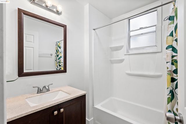 1432 12Th St, Oakland, CA 94607