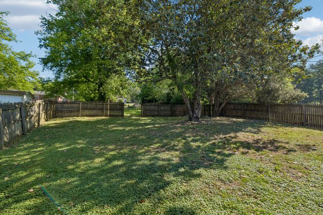 707 Jefferson Ave, E, Carthage, TN 37030