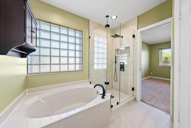 6188 Willoughby Cir, Lake Worth, FL 33463