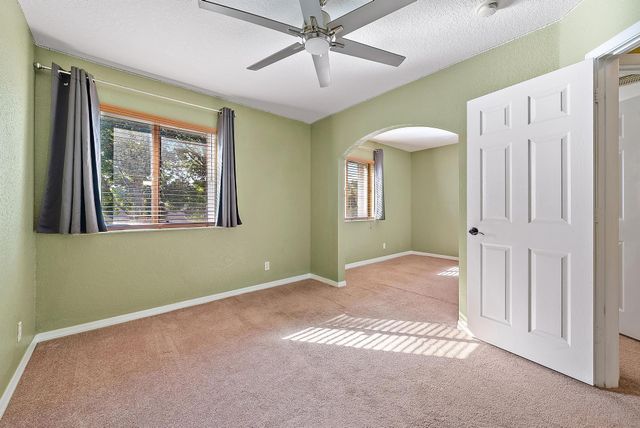 6188 Willoughby Cir, Lake Worth, FL 33463