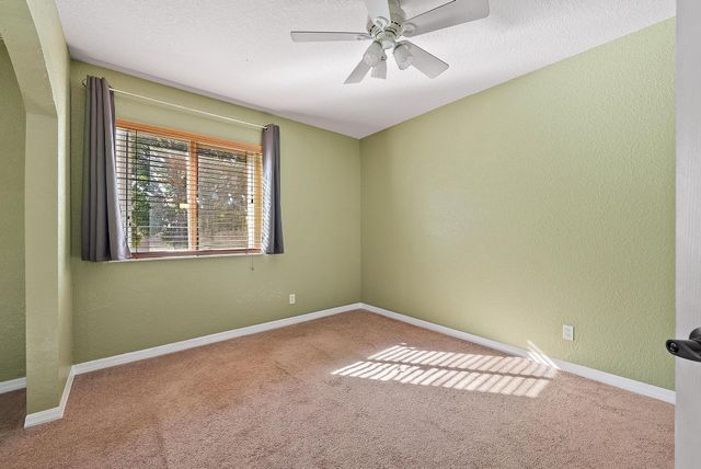 6188 Willoughby Cir, Lake Worth, FL 33463