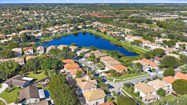 6188 Willoughby Cir, Lake Worth, FL 33463
