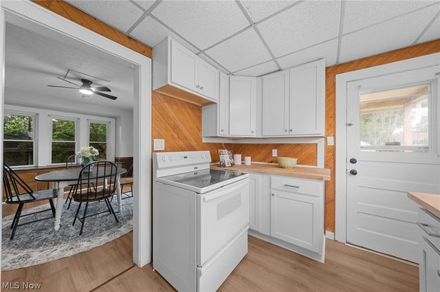39 E Catawba Avenue, Akron, OH 44301