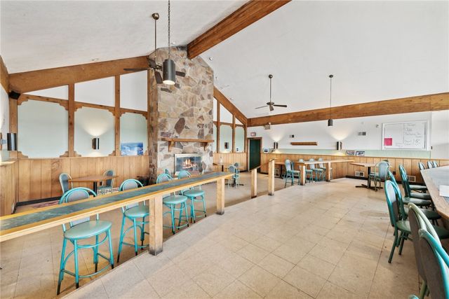 882 HIGHPOINT DRIVE, California, PA 15423