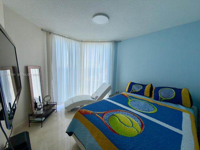 16699 Collins Avenue 3609, Sunny Isles Beach, FL 33160