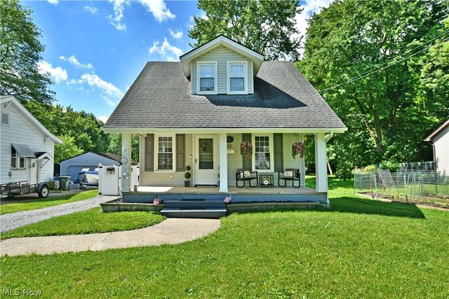 23 Massachusetts Avenue, Poland, OH 44514