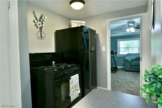 23 Massachusetts Avenue, Poland, OH 44514