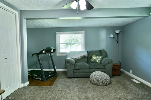 23 Massachusetts Avenue, Poland, OH 44514