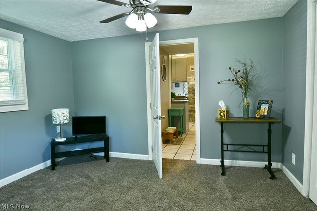 23 Massachusetts Avenue, Poland, OH 44514