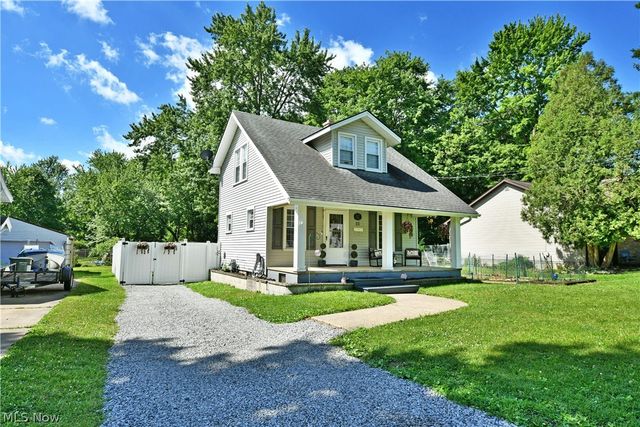 23 Massachusetts Avenue, Poland, OH 44514