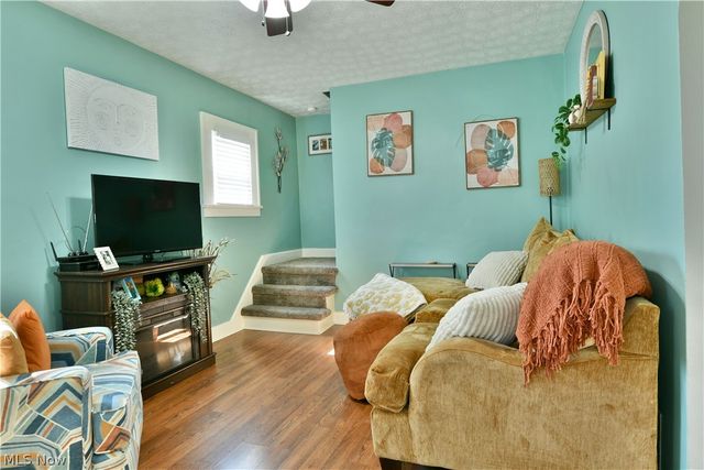 23 Massachusetts Avenue, Poland, OH 44514