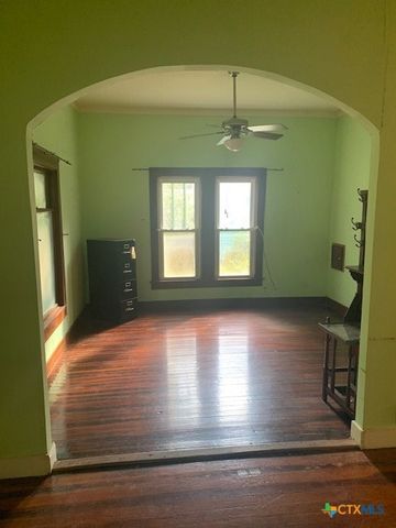 1029 W Martin Luther King, San Marcos, TX 78666