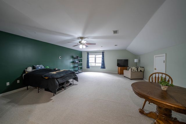 315 DEERFIELD CV, Somerville, TN 38068