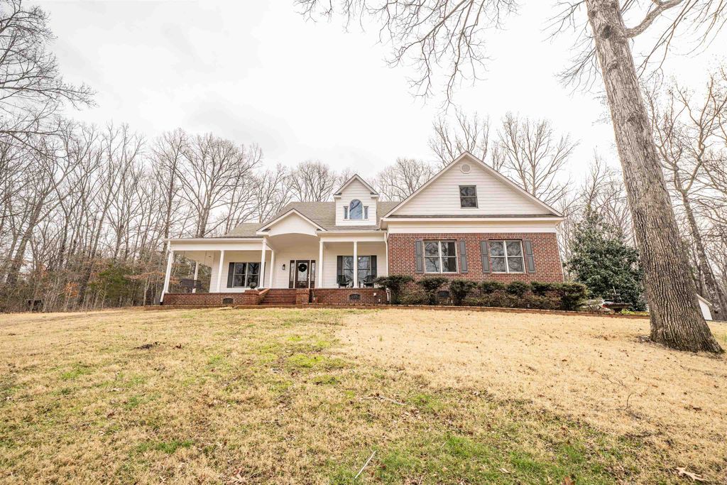 315 DEERFIELD CV, Somerville, TN 38068