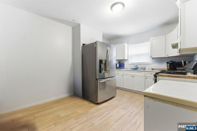 34 Leo Place, Newark, NJ 07108