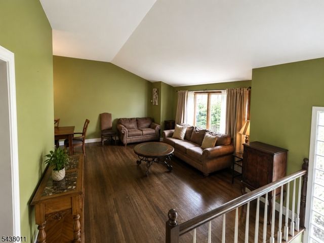 63 Martin Rd, Livingston Twp., NJ 07039