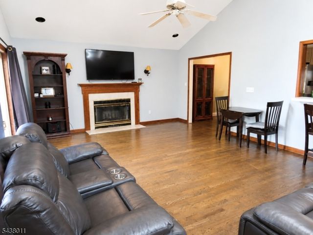 63 Martin Rd, Livingston Twp., NJ 07039