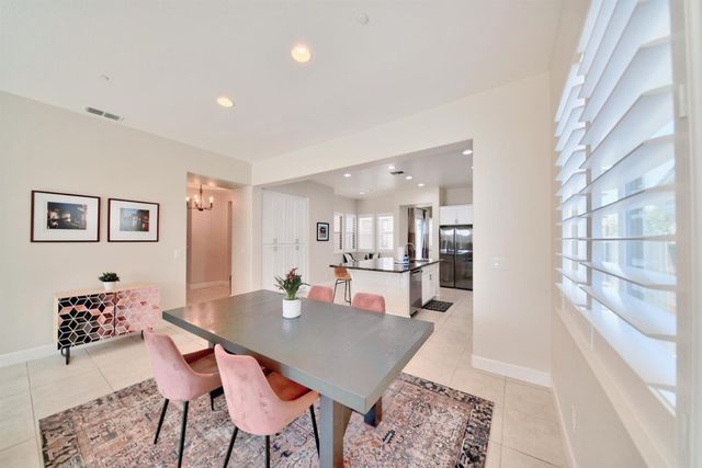 1980 Carogold Ln, Manteca, CA 95337