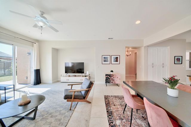 1980 Carogold Ln, Manteca, CA 95337