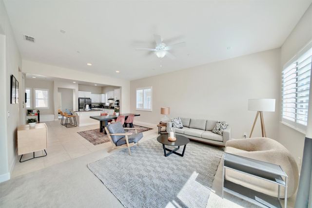 1980 Carogold Ln, Manteca, CA 95337