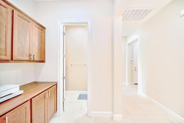 1980 Carogold Ln, Manteca, CA 95337