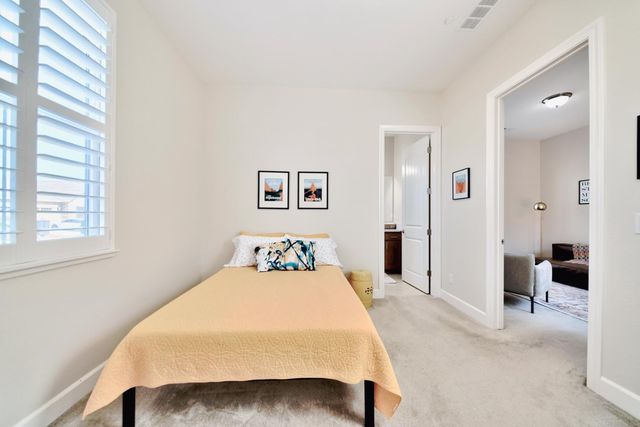 1980 Carogold Ln, Manteca, CA 95337