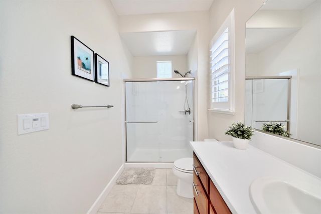 1980 Carogold Ln, Manteca, CA 95337