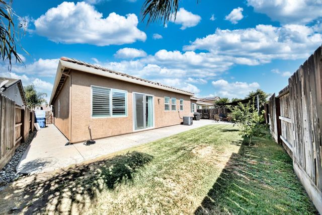 1980 Carogold Ln, Manteca, CA 95337