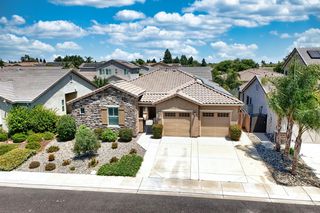 1980 Carogold Ln, Manteca, CA 95337