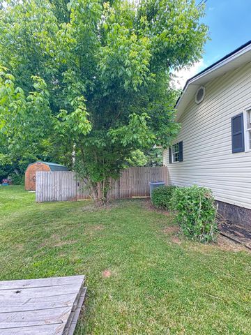 183 Vine Street, Monticello, KY 42633