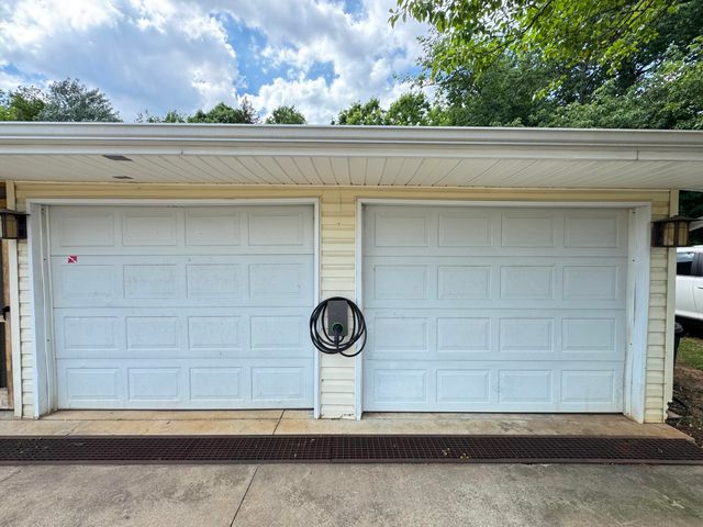 183 Vine Street, Monticello, KY 42633