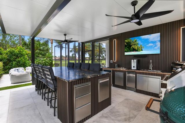 10290 Silver Lake Drive, Boca Raton, FL 33428