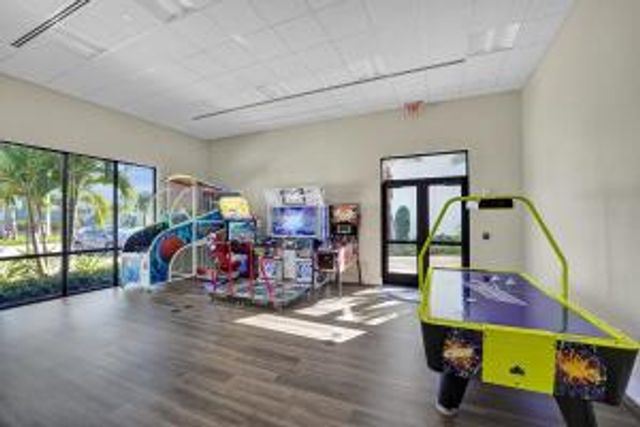 10290 Silver Lake Drive, Boca Raton, FL 33428