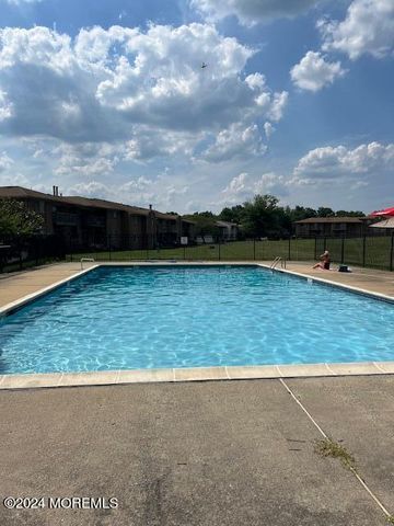 405 Cynthia Court, Princeton, NJ 08540