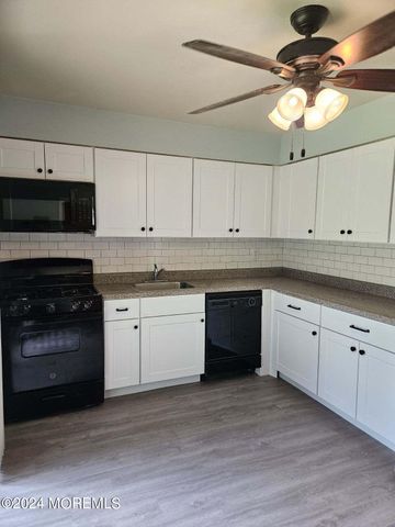 405 Cynthia Court, Princeton, NJ 08540