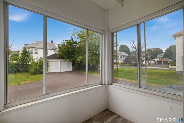 65 Dover Road, West Hartford, CT 06119