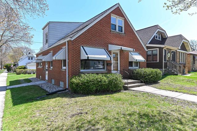 2700 S Fulton STREET, Milwaukee, WI 53207
