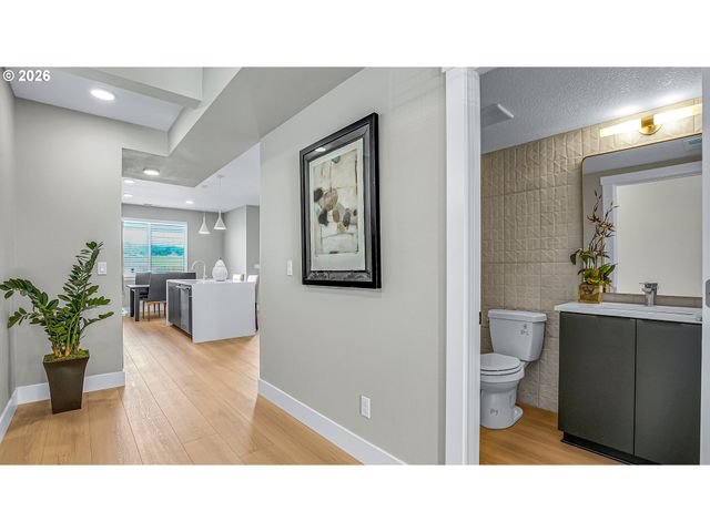 16473 Nw liberty St, Portland, OR 97229