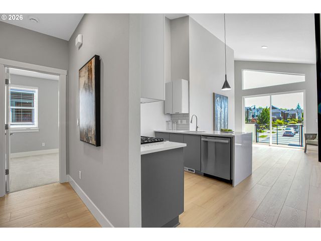 16473 Nw liberty St, Portland, OR 97229