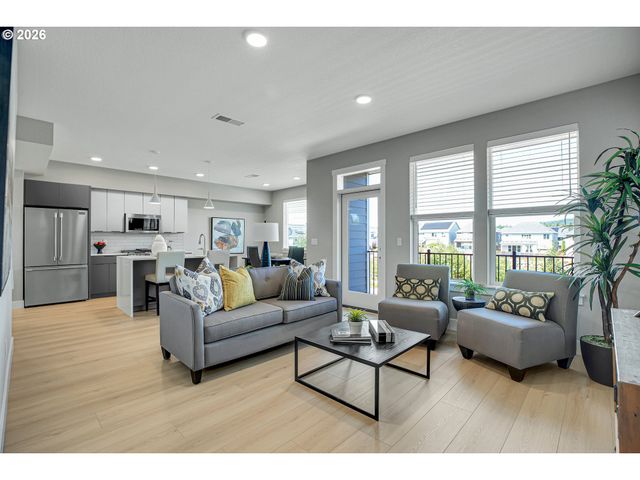 16473 Nw liberty St, Portland, OR 97229