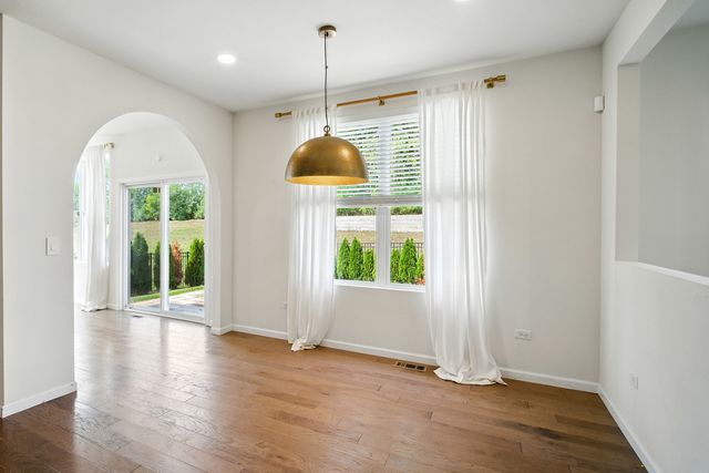 21742 N Ashley Street, Kildeer, IL 60047