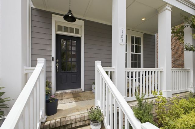 107 Burkitt Commons Ave, Nolensville, TN 37135