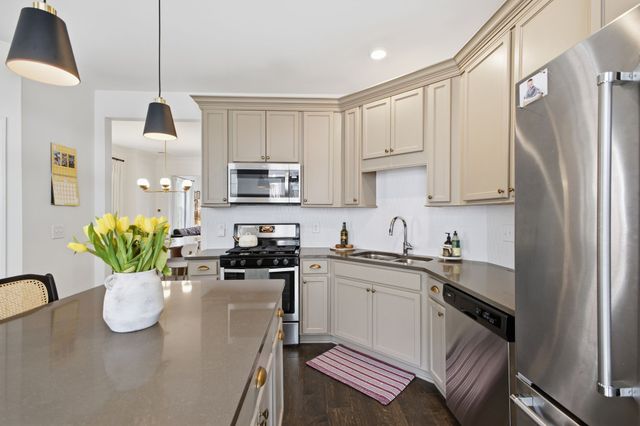 107 Burkitt Commons Ave, Nolensville, TN 37135
