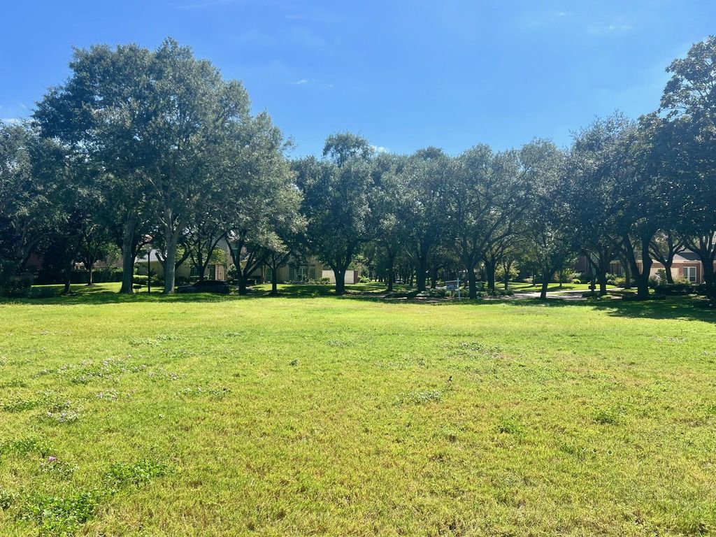 54 Greensward Lane, Sugar Land, TX 77479