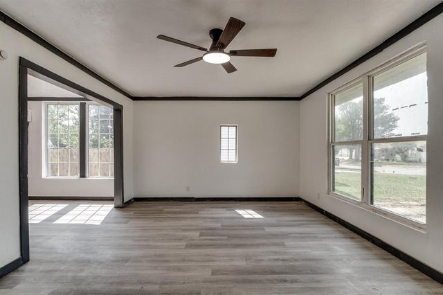 1416 NW 92nd Street, Oklahoma City, OK 73114