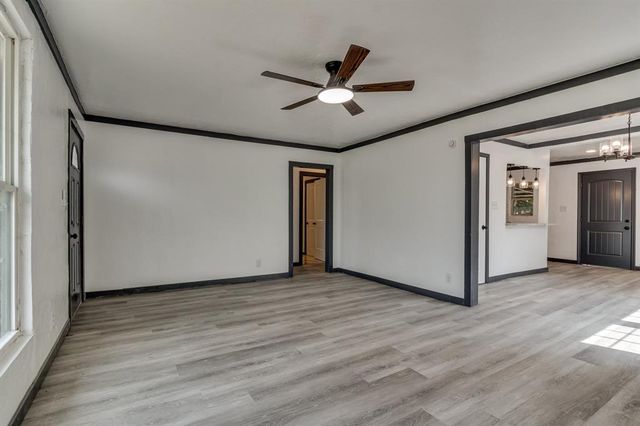1416 NW 92nd Street, Oklahoma City, OK 73114