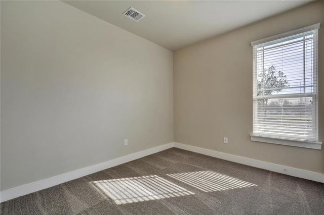 900 Banyon ST A, Austin, TX 78757