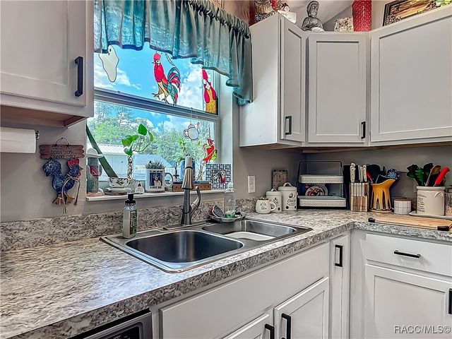 4730 SE 141st Place, Summerfield, FL 34491