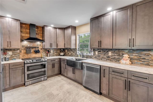 1167 OHIO STREET, De Leon Springs, FL 32130