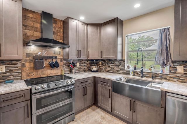 1167 OHIO STREET, De Leon Springs, FL 32130